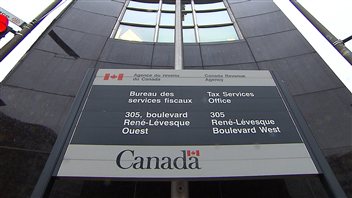 Le bureau montréalais de l'Agence du revenu du Canada. Le bureau montréalais de l'Agence du revenu du Canada.