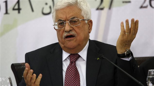 Le président palestinien Mahmoud Abbas, lors d'un discours devant des membres de l'OLP à Ramallah, le 26 avril Le président palestinien Mahmoud Abbas, lors d'un discours devant des membres de l'OLP à Ramallah, le 26 avril