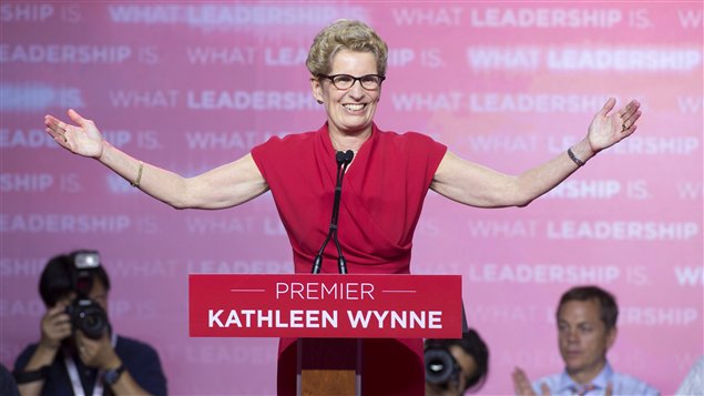 Kathleen Wynne a fait mentir les sondages en faisant réélire le Parti Libéral de l'Ontario aux dernières élections du 12 juin 2014. Kathleen Wynne a fait mentir les sondages en faisant réélire le Parti Libéral de l'Ontario aux dernières élections du 12 juin 2014.