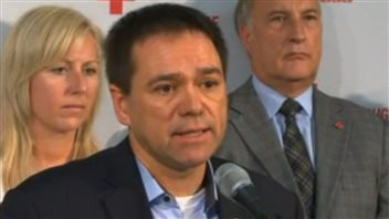 Le directeur général de la division québécoise de la Croix-Rouge canadienne Le directeur général de la division québécoise de la Croix-Rouge canadienne
