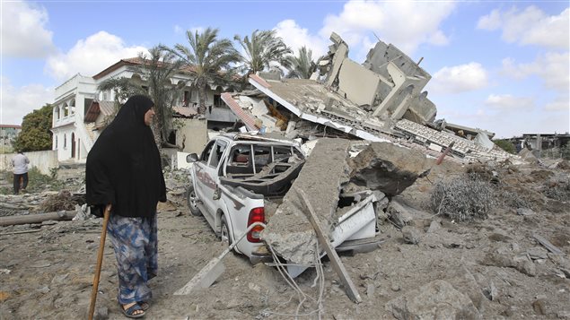 Une maison à Gaza détruite par un raid israélien, selon la police. Une maison à Gaza détruite par un raid israélien, selon la police.