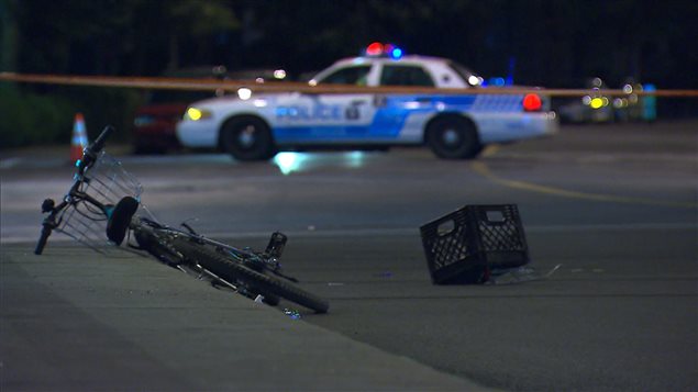 L'accident s'est produit à l'intersection de l'avenue Van Horne et du boulevard Décarie. L'accident s'est produit à l'intersection de l'avenue Van Horne et du boulevard Décarie.