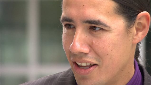 Le chef des programmes autochtones à l'Université du Manitoba Robert-Falcon Ouellette Le chef des programmes autochtones à l'Université du Manitoba Robert-Falcon Ouellette