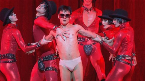 « Love Lies Bleeding » de Jean Grand-Maître « Love Lies Bleeding » de Jean Grand-Maître