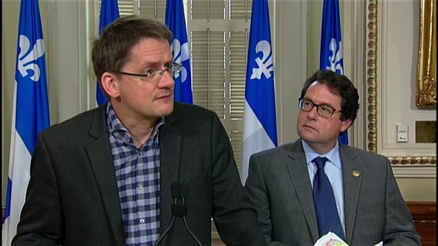 Les députés Sylvain Gaudreault et Bernard Drainville Les députés Sylvain Gaudreault et Bernard Drainville
