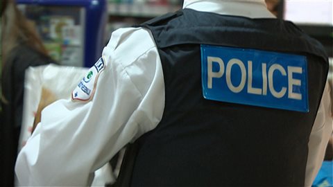 Le fait de porter l'uniforme n'est pas toujours facile à assumer Le fait de porter l'uniforme n'est pas toujours facile à assumer