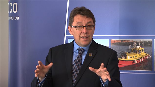 Le ministre Jean D'Amour Le ministre Jean D'Amour