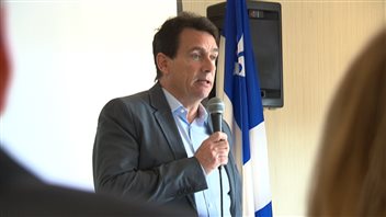 Pierre Karl Péladeau, à l'assemblée générale du PQ dans Maskinongé, le 29 novembre Pierre Karl Péladeau, à l'assemblée générale du PQ dans Maskinongé, le 29 novembre