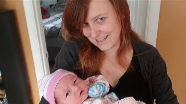 Karolane Baillargeon et la petite Annabelle Karolane Baillargeon et la petite Annabelle