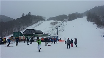 La station du mont Sainte-Marie accueillait sa première école de ski de la saison. La station du mont Sainte-Marie accueillait sa première école de ski de la saison.
