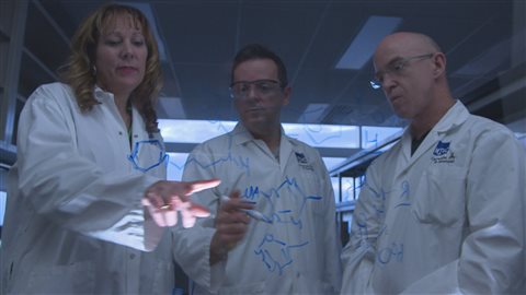 Les chimistes au travail Les chimistes au travail