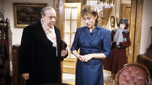 René Caron en compagnie de Marie Tifo dans une scène du téléroman « Le parc des braves » en 1986. René Caron en compagnie de Marie Tifo dans une scène du téléroman « Le parc des braves » en 1986.