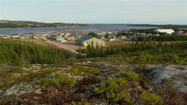 Les communautés de Saint-Augustin et de Pakuashipi, sur la Basse-Côte-Nord Les communautés de Saint-Augustin et de Pakuashipi, sur la Basse-Côte-Nord