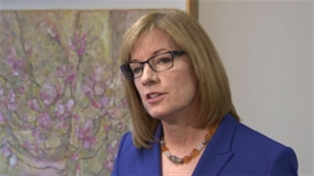 La commissaire à la vie privée de la Colombie-Britannique, Elizabeth Denham. La commissaire à la vie privée de la Colombie-Britannique, Elizabeth Denham.