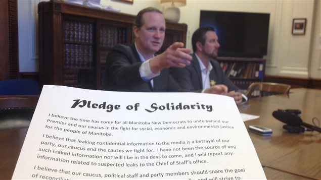 Rob Altermeyer et Dave Gaudreau parle de leur pacte de solidarité (pledge of solidarity) Rob Altermeyer et Dave Gaudreau parle de leur pacte de solidarité (pledge of solidarity)