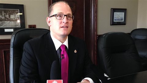 Le maire de Windsor, Drew Dilkens Le maire de Windsor, Drew Dilkens