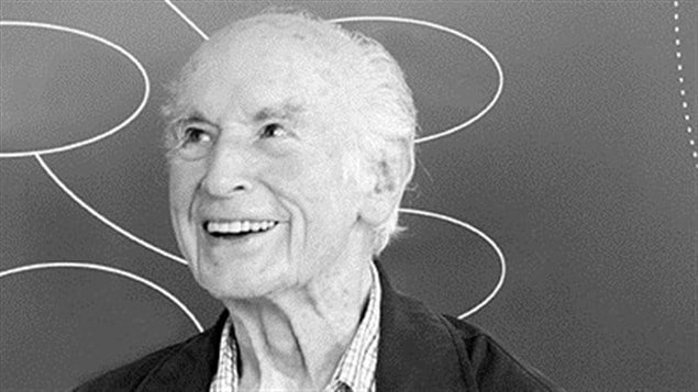 Albert Hofmann à l’âge de 100 ans, en 2006 Albert Hofmann à l’âge de 100 ans, en 2006