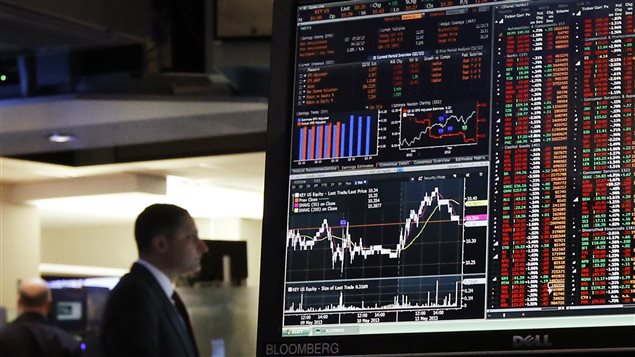 Bloomberg est un important fournisseur d'informations financières aux professionnels des marchés financiers. Bloomberg est un important fournisseur d'informations financières aux professionnels des marchés financiers.
