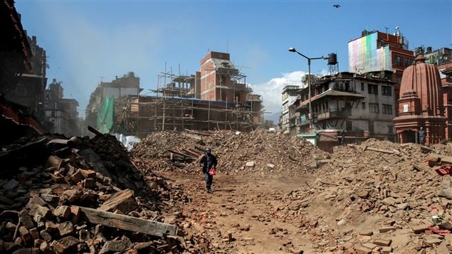 Un quartier de Katmandu, au Népal, en ruines Un quartier de Katmandu, au Népal, en ruines