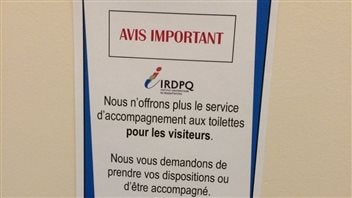 Un avis a été affiché à l'IRDPQ par la direction. Un avis a été affiché à l'IRDPQ par la direction.