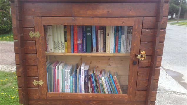 Une des bibliothèques de rue à Val-d'Or Une des bibliothèques de rue à Val-d'Or