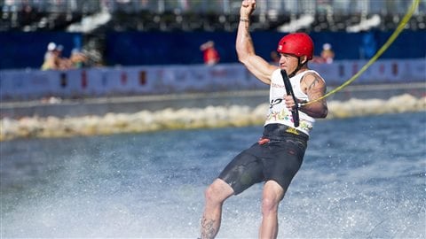 Le Saskatchewanais Rusty Malinoski a remporté l'or en planche nautique lors des Jeux panam 2015. Le Saskatchewanais Rusty Malinoski a remporté l'or en planche nautique lors des Jeux panam 2015.