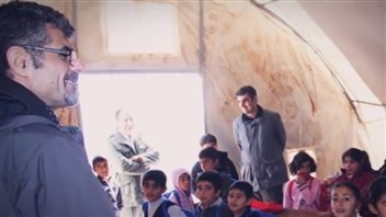 Saren Azer, irakien, voyageait pour des missions humanitaires en Irak, dit son ex-femme, qui craint qu'il n'y ait emmené ses enfants Saren Azer, irakien, voyageait pour des missions humanitaires en Irak, dit son ex-femme, qui craint qu'il n'y ait emmené ses enfants