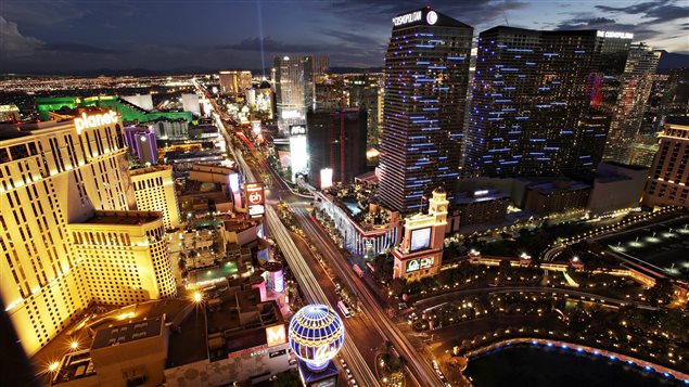 Las Vegas Boulevard, surnommé la Strip, à Las Vegas au Nevada Las Vegas Boulevard, surnommé la Strip, à Las Vegas au Nevada