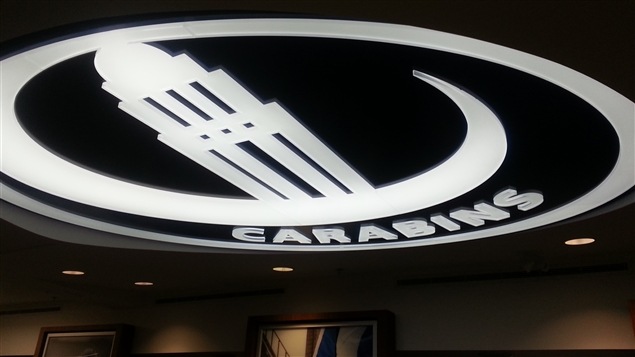 Le logo des Carabins au plafond Le logo des Carabins au plafond