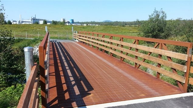 Le nouveau pont du ruisseau Custeau à Magog Le nouveau pont du ruisseau Custeau à Magog