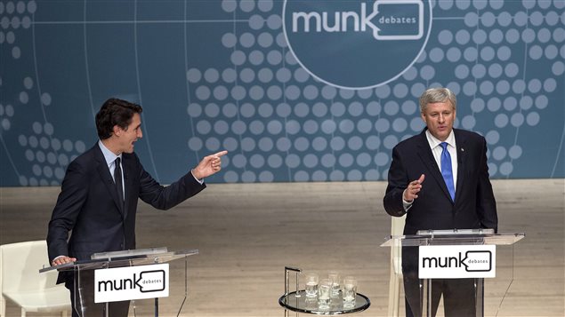 Justin Trudeau et Stephen Harper lors du débat Munk Justin Trudeau et Stephen Harper lors du débat Munk