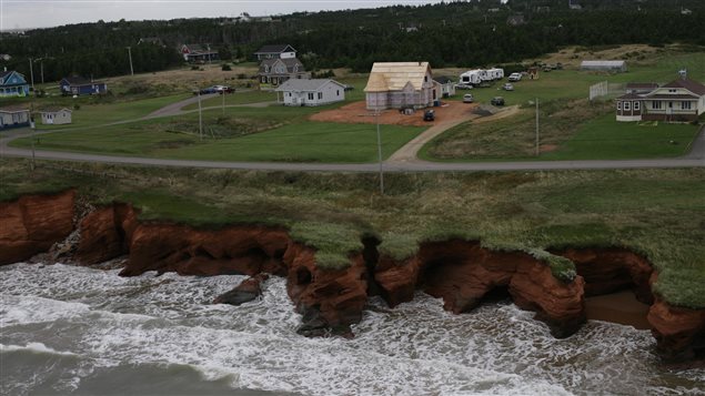 L'érosion fait reculer les berges aux Îles-de-la-Madeleine L'érosion fait reculer les berges aux Îles-de-la-Madeleine