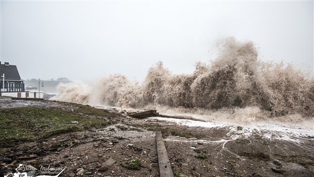 Tempête du 29 octobre 2015, à Percé, en Gaspésie Tempête du 29 octobre 2015, à Percé, en Gaspésie