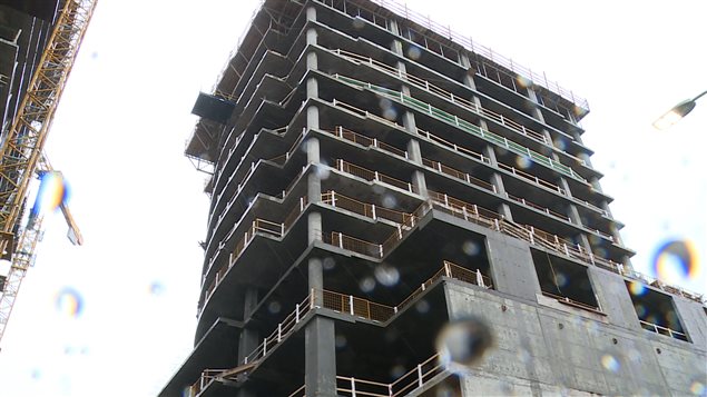 Condos Condos