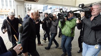L'avocat de Mike Duffy, Donald Bayne. L'avocat de Mike Duffy, Donald Bayne.