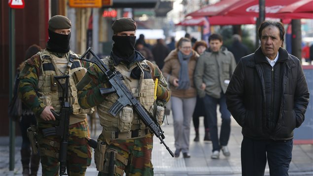 soldats-belges-bruxelles soldats-belges-bruxelles
