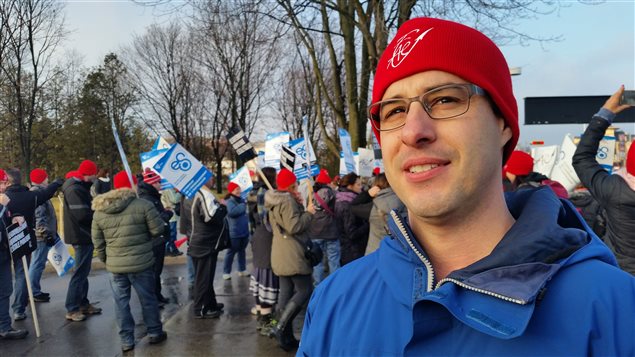Claude Tardif, président du Syndicat de l'enseignement de l'Outaouais (2015-12-10) Claude Tardif, président du Syndicat de l'enseignement de l'Outaouais (2015-12-10)
