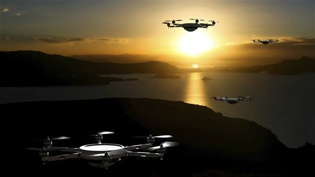 Des drones en vol. Des drones en vol.