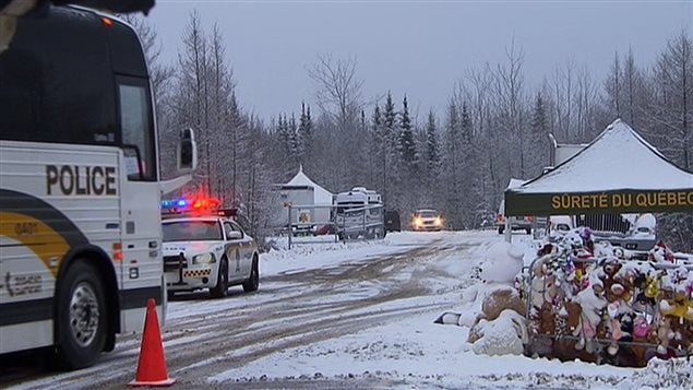 La SQ a mis fin à ses recherches dans le secteur où les restes de Cédrika Provencher ont été retrouvés. La SQ a mis fin à ses recherches dans le secteur où les restes de Cédrika Provencher ont été retrouvés.