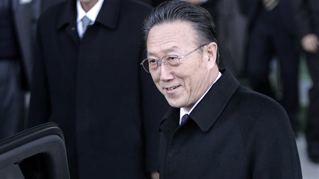 Kim Yang Gon mort dans un accident de voiture. Kim Yang Gon mort dans un accident de voiture.
