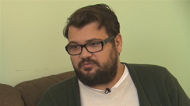 Adis-Simidzija a publié le livre « Confessions d'un enfant du XXIe siècle » Adis-Simidzija a publié le livre « Confessions d'un enfant du XXIe siècle »