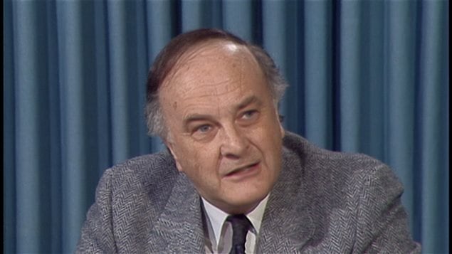 Howard Pawley a été élu à la tête du gouvernement néo-démocrate de 1981 à 1988. Il est décédé mercredi à l'âge de 81 ans. Howard Pawley a été élu à la tête du gouvernement néo-démocrate de 1981 à 1988. Il est décédé mercredi à l'âge de 81 ans.