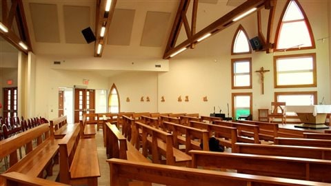 L'intérieur de l'église de Grande-Entrée L'intérieur de l'église de Grande-Entrée