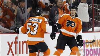 Brayden Schenn a donné l'avance 1-0 à son équipe en première période. Brayden Schenn a donné l'avance 1-0 à son équipe en première période.