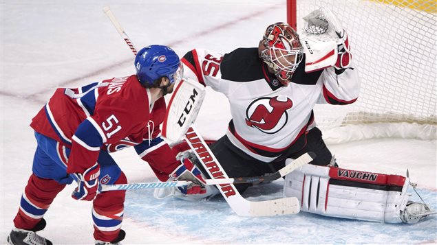 David Desharnais a été incapable de déjouer Cory Schneider lors de son tir de pénalité. David Desharnais a été incapable de déjouer Cory Schneider lors de son tir de pénalité.