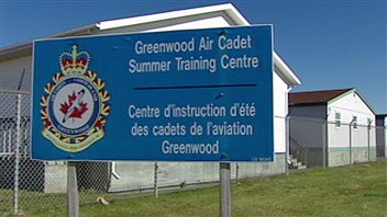 Les agressions sexuelles se seraient produites à la base militaire de Greenwood, en Nouvelle-Écosse. Les agressions sexuelles se seraient produites à la base militaire de Greenwood, en Nouvelle-Écosse.