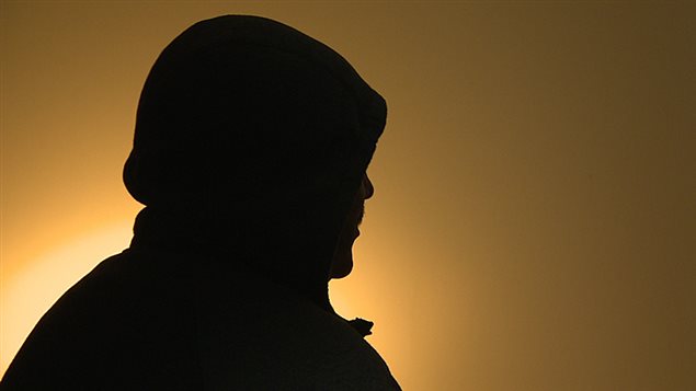 Cet ancien cadet de l'air, dont l'identité est protégée par un interdit de publication, dit avoir été agressé par un officier au début des années 1970. Cet ancien cadet de l'air, dont l'identité est protégée par un interdit de publication, dit avoir été agressé par un officier au début des années 1970.