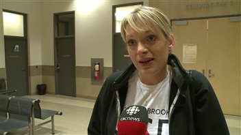 Leanne Barnes, présidente de Scared Cat Rescue Leanne Barnes, présidente de Scared Cat Rescue
