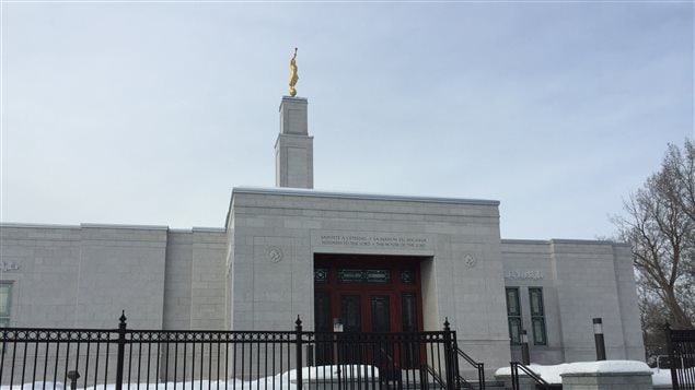 Le temple mormon à Longueuil Le temple mormon à Longueuil