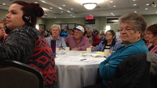 Plusieurs participants ont poussé des soupirs lorsque le ministre Victor Boudreau a rappelé les défis financiers de la province. Plusieurs participants ont poussé des soupirs lorsque le ministre Victor Boudreau a rappelé les défis financiers de la province.